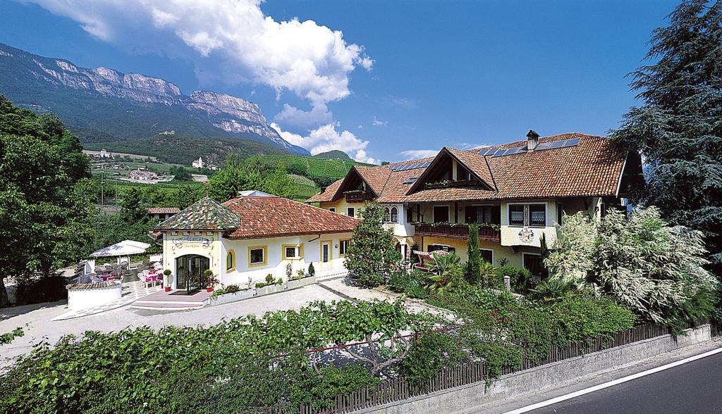 Hotel Unterrain Appiano Sulla Strada Del Vino Esterno foto